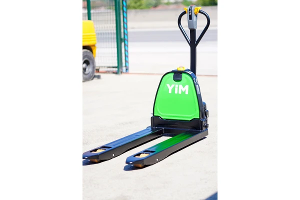 1500 KG Lityum Akülü Transpalet
